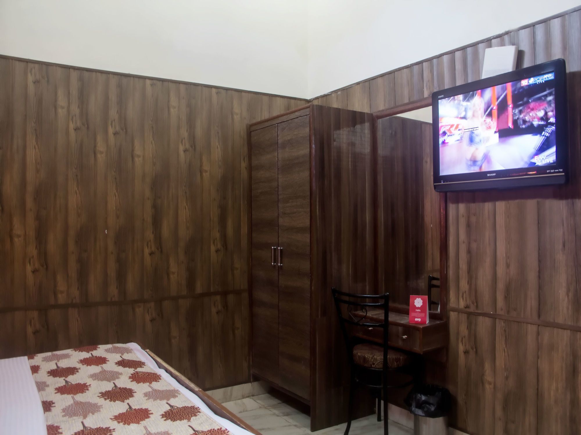 Oyo 6370 Hotel Golden Woods Amritsar Exterior photo